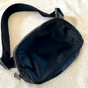 Black Lululemon Belt Bag